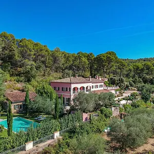 De La Pergola Salernes