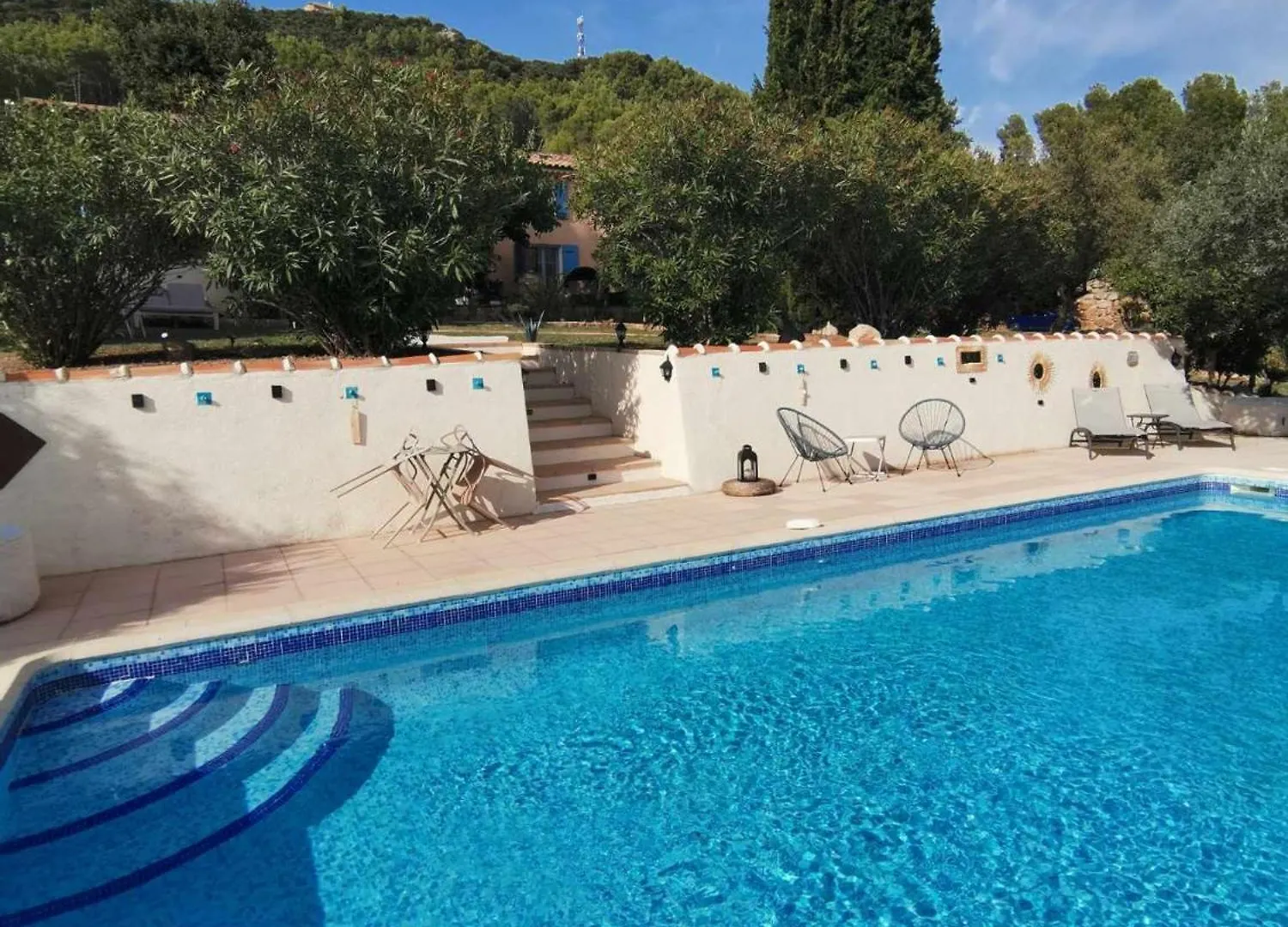 Villa Figuier Salernes 0*,  France